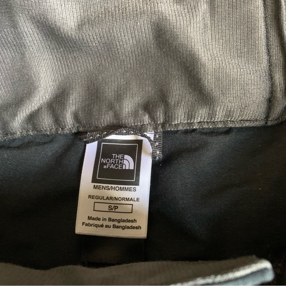The North Face nylon mtb shorts, small - Picture 3 of 5